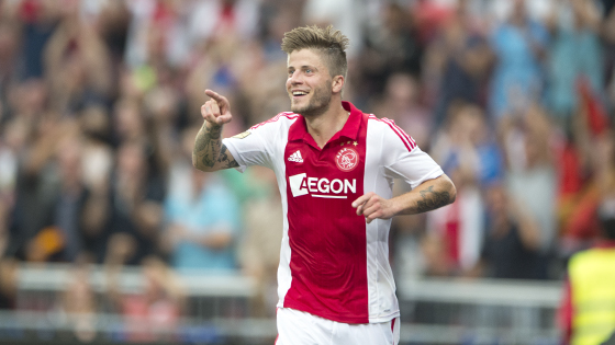 侧重边路传 侧重边路传